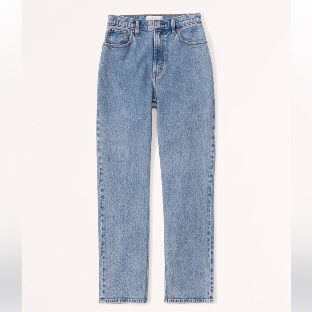 Abercrombie Curve Love Ultra High Rise 90s Straight Jean